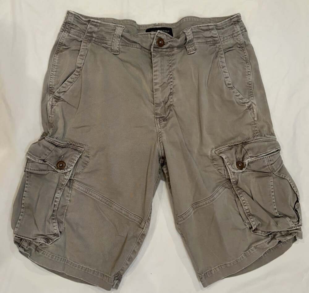 American Eagle Cargo Shorts Men's 34x11 Tan Extreme Flex